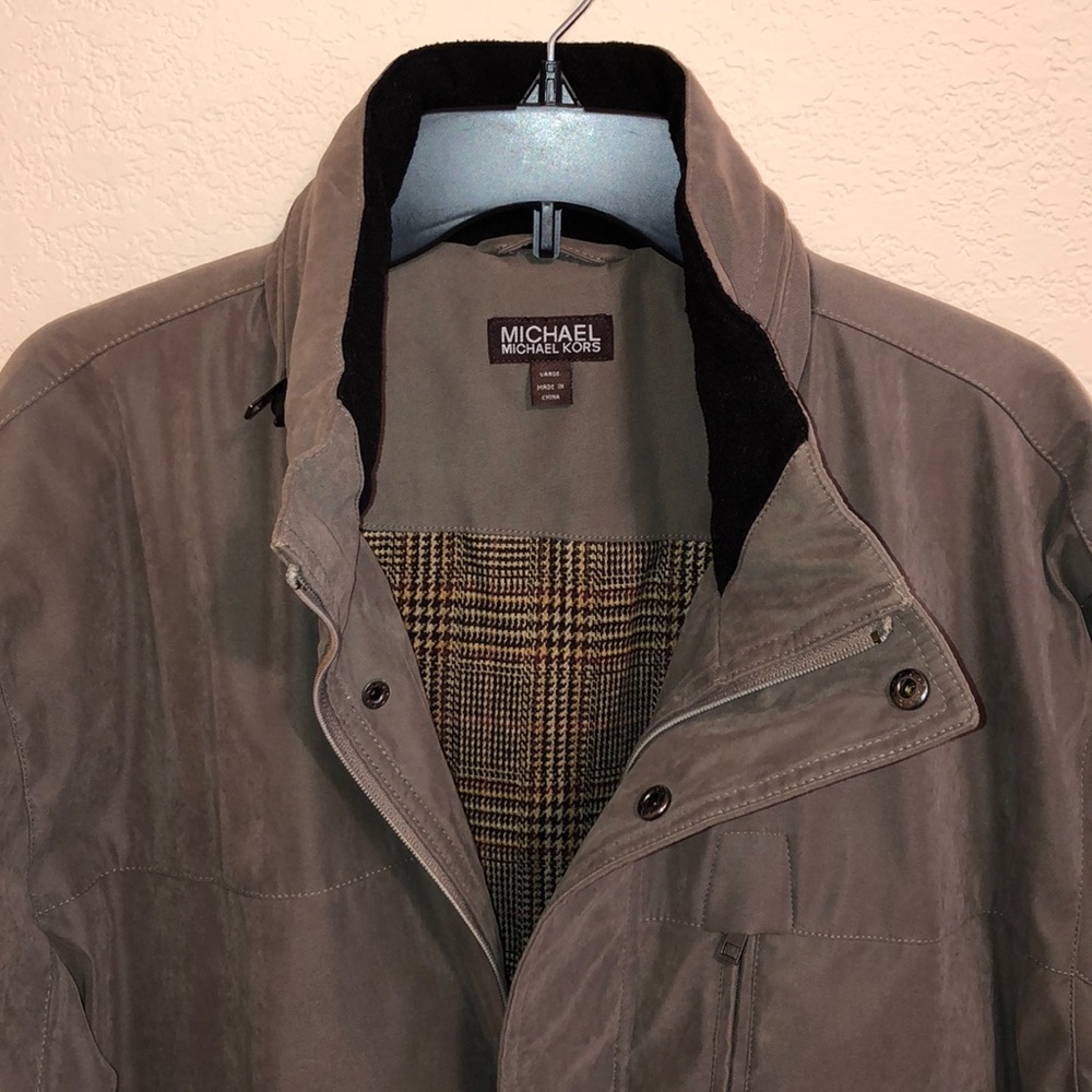 Sharp MICHAEL KORS winter jacket-like new!